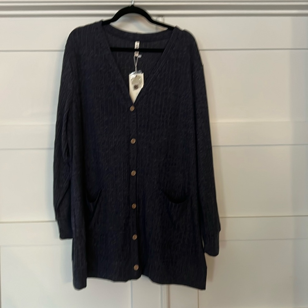 New Olrik Long Sleeve Cardigan Sweater